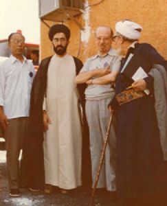 شیخ شماحی (یمن) دکتر معروف الدورالیبی (نخست وزیر سوریه) استاد سید هادی خسروشاهی ، پروفسور یونا (ژاپن