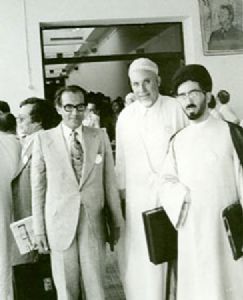 استاد سید هادی خسروشاهی ، از شیوخ اداره امور مذهبی الجزائر ، دکتر سید جعفر شهیدی